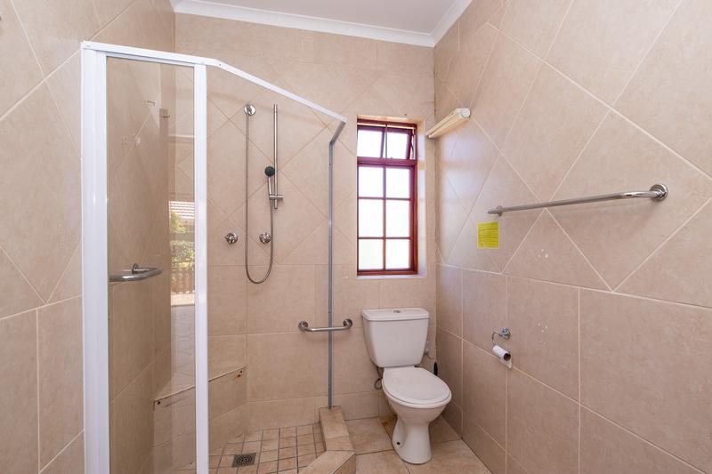 3 Bedroom Property for Sale in Bergvliet Western Cape